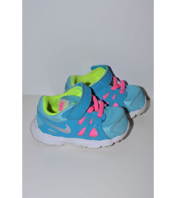 Športni copati NIKE